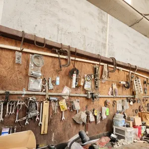 Contents of Wall