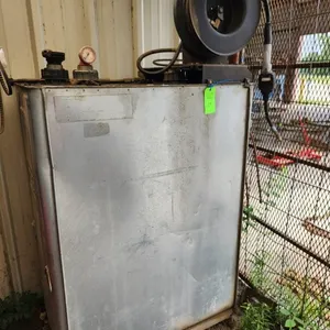 Rotella Heavy Duty Diesel Engine Oil Air Pump