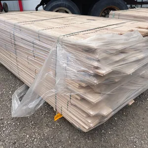 Bunk of Red Oak 3-1/4" Wood Flooring