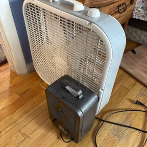 BOX FAN AND SPACE HEATER LOT