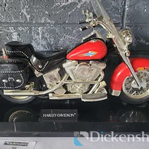 HARLEY DAVIDSON MOTORCYCLE MODEL