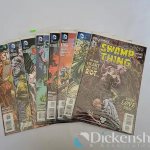 (8) SWAMP THING DC COMICS