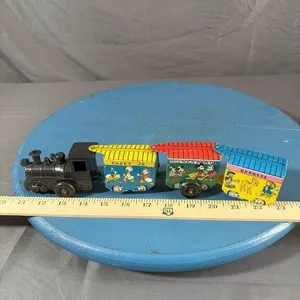 Disneyland Metal Toy Train Marx Casey Jr Wind up Z