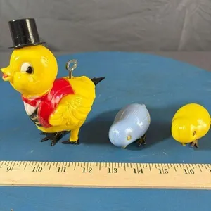 3 pcs; Plastic Top Hat Duck 1950 Irwin Wind up (dm
