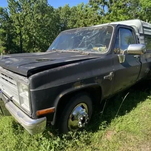 1984 Chev Scottsdale 20 Dually Pickup