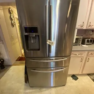 Samsung Stainless Steel Refrigerator/Freezer