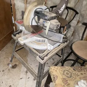 Delta 12" Compound Miter Saw on Stand