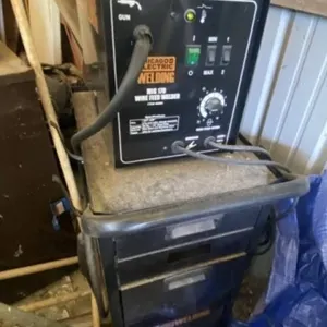 Chicago Elec Mig 170 Wire Feed Welder on cart