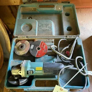 Makita Grinder & Wheels