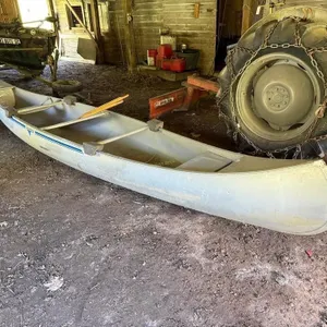Grumman 17' 2-person Canoe