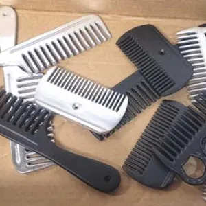 Flat of Metal Horse Combs