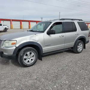 2007  Ford  Explorer XLT  - Gasoline