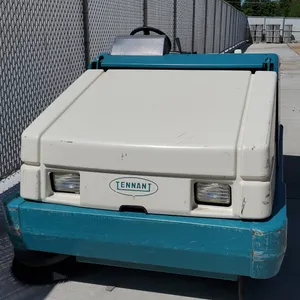 Tennant 355 Industrial Sweeper