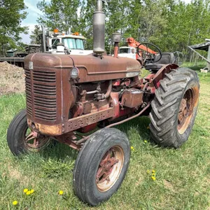 1952 McCormick Super W6 Collector Tractor, (Running when parked), Shedded, S/N 7909J (SY)