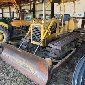 1982 Mitsubishu BD2F Crawler Dozer w/ 4-way Blade, Rops, Power Shift, 2000hrs, Running & Moving, S/N 1B600700