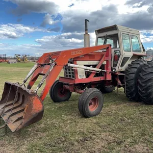 International 1066 Farmall 2wd Tractor w/ Leon 747 Loader, Bucket, 9397hrs, S/N 2610163U025795 * Tractor required for pallet loadout. ** Not Available
