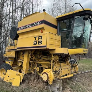 New Holland TR98 Combine for Parts, Throat and TR 86 Header Included, S/N 559636