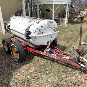 Versatile Sprayer Wagon w/ Brekmar OV 300 Tank