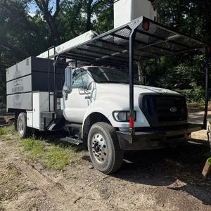 2010 Ford F-750 Boom Truck W/ Chip Box