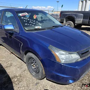 SALVAGE UNIT: 2009 Ford Focus Car - Blue
 UNRESERVED