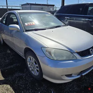 SALVAGE UNIT: 2005 Honda Civic Car - Grey
 UNRESERVED