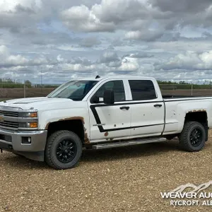 2015 CHEVROLET SILVERADO 2500HD CREW CAB PICKUP