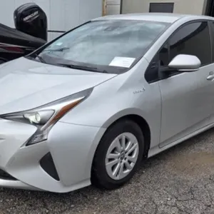 (MO) 2017 Toyota Prius