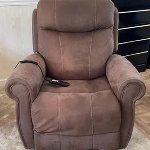 Flex Steel Lift Chair