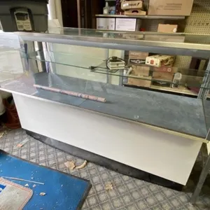 5' Floor Model Display Case
