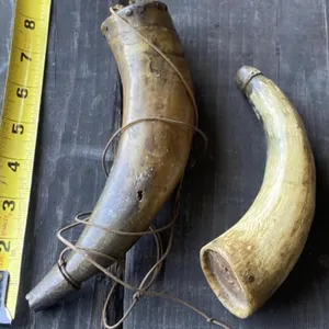 2 - Nice Powder Horns