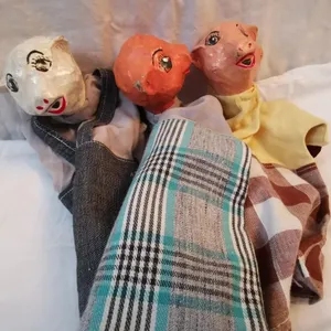 Three Pigs Hand Puppets