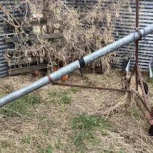 Small pencil auger on wheels