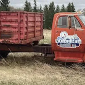 1970�s Dodge Grain Truck - *not running