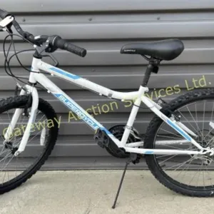 Supercycle Girls Mountain Bike 15 Inch