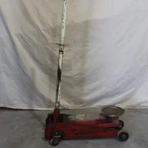 Blackhawk 2 Ton Floor Jack