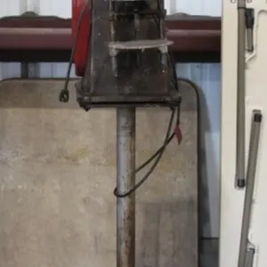 Red Devil Paint Shaker 5.5 hp.