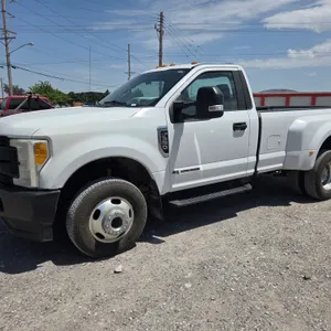 2017  Ford  F350 XL Super Duty  Dually Pickup - Diesel