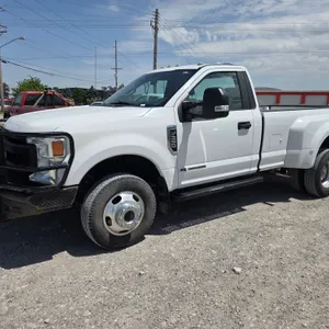 2020  Ford  F350 XL Super Duty  Dually Pickup - Diesel