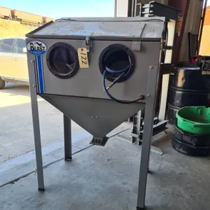 Skat Blast Dry Blast Cabinet