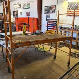 Rolling Scaffold Platform with Guardrails