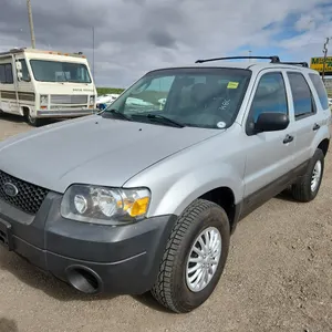 2005  Ford  Escape  XLS 4WD 4dr SUV 2.3L