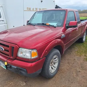 2010 Ford Ranger Sport Supercab - 300,000kms