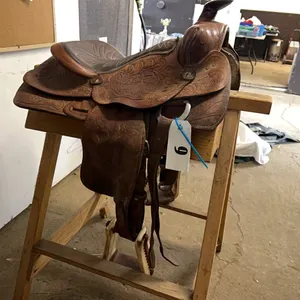 ANTIQUE WESTERN SADDLE
