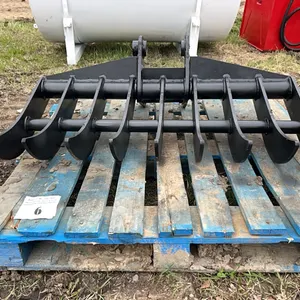 UNUSED 44" BRUSH RAKE