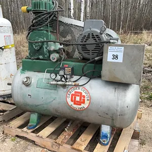 GARDNER DENVER HORIZONTAL 10 HP 230V AIR COMPRESSOR