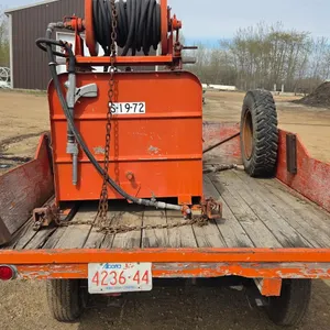 1978 John Beam Sprayer Trailer