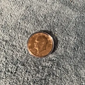 1977 P Ike dollar