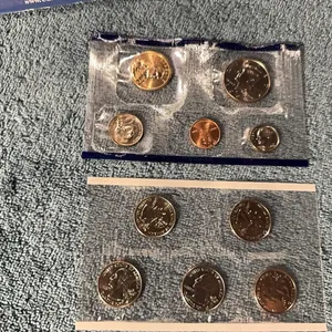 2000 P Uncirculated coin set