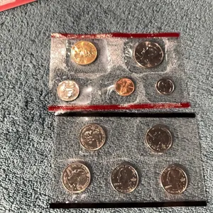 2000 D Uncirculated coin set