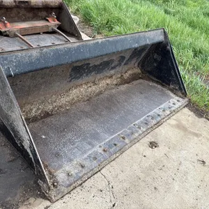 CAT 79" quick tach skidloader bucket